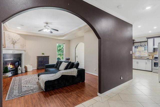 5343 Oak Cove Drive, Houston, TX 77091