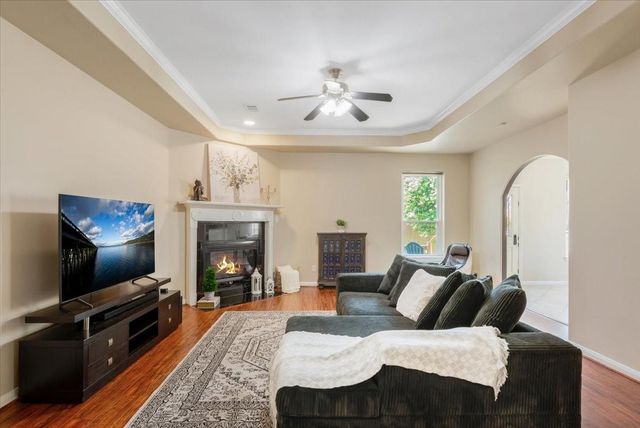 5343 Oak Cove Drive, Houston, TX 77091