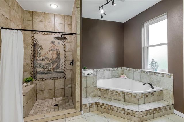 5343 Oak Cove Drive, Houston, TX 77091