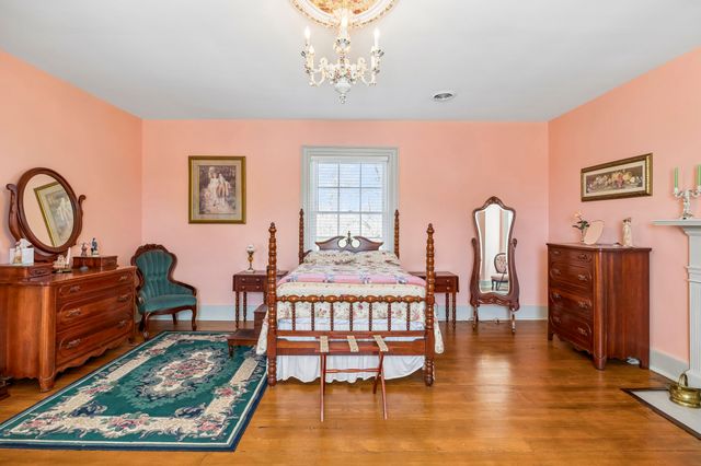 814 Hartsville Pike, Gallatin, TN 37066