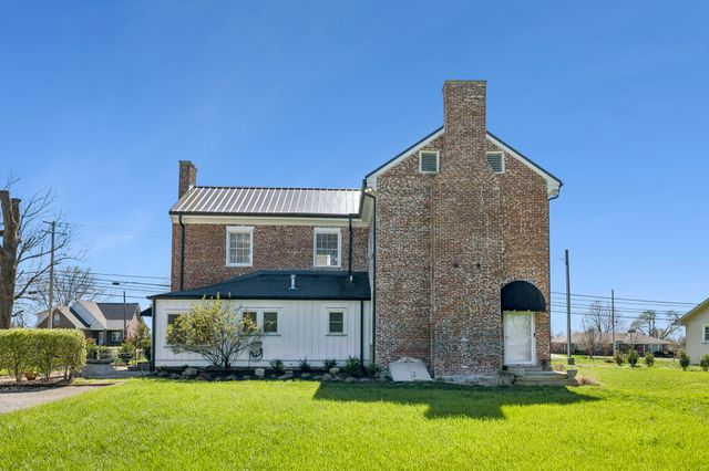 814 Hartsville Pike, Gallatin, TN 37066