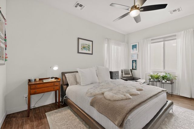 7 Via Harena, Santa Fe, NM 87507