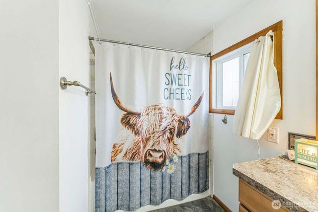 10068 Idano Road NE, Moses Lake, WA 98837