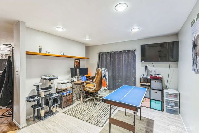 10068 Idano Road NE, Moses Lake, WA 98837