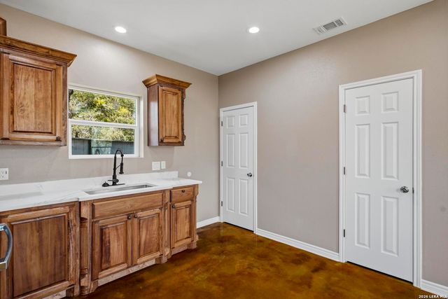 1210 Double Tree, San Antonio, TX 78264