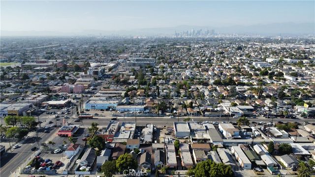 124 E 74th Street, Los Angeles, CA 90003
