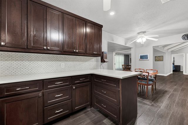 1105 Simpson Terrace, Bedford, TX 76021