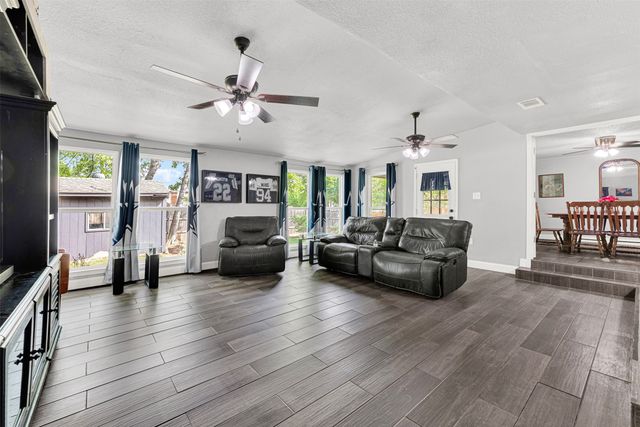 1105 Simpson Terrace, Bedford, TX 76021