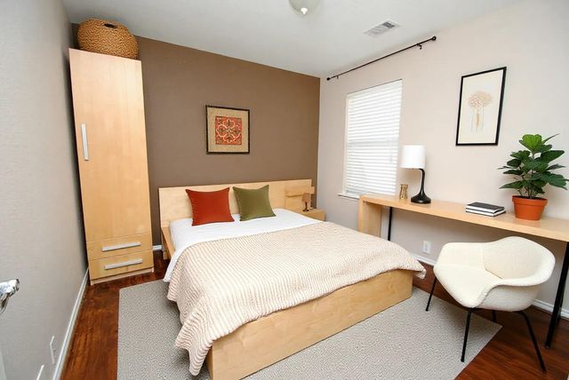 16427 Kettlebrook Lane, Houston, TX 77049