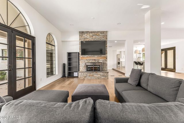 9125 N 82ND Street, Scottsdale, AZ 85258