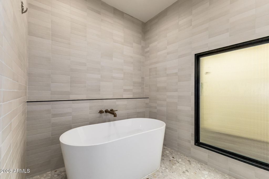 Image 21 of property listing at 9125 N 82ND Street, Scottsdale, AZ 85258