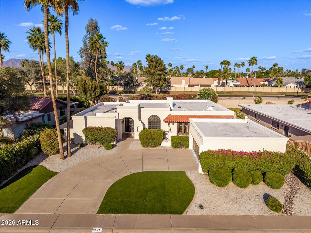 Image 37 of property listing at 9125 N 82ND Street, Scottsdale, AZ 85258