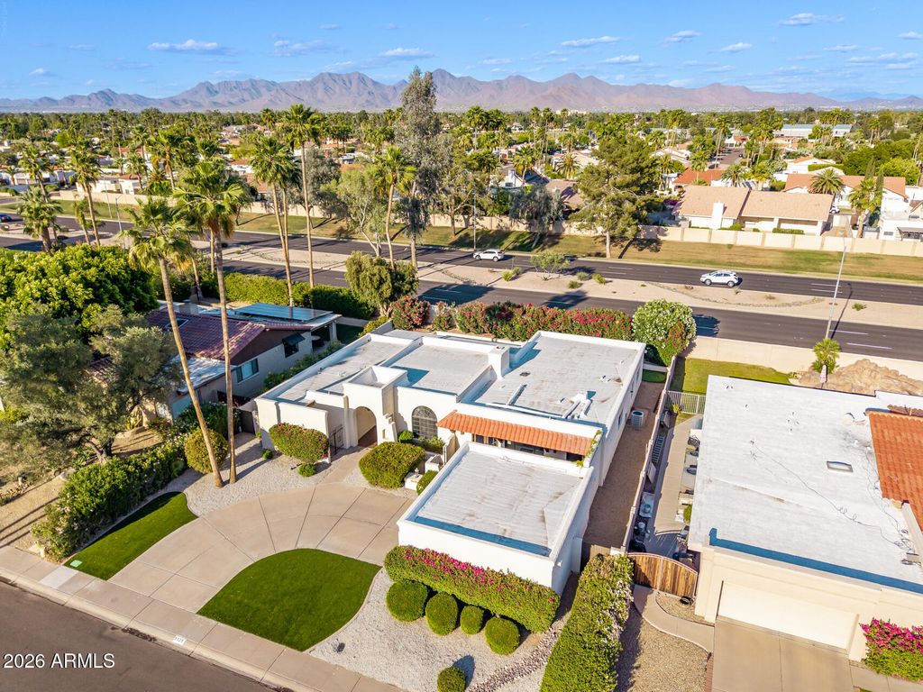 Image 38 of property listing at 9125 N 82ND Street, Scottsdale, AZ 85258