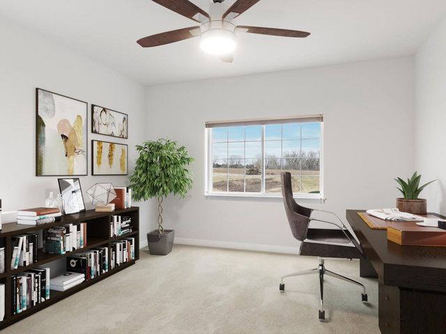 1920 Ravenswood LANE, Manitowoc, WI 54220