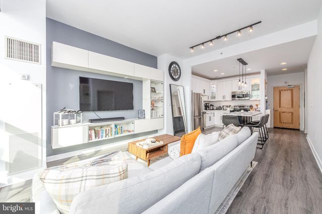 901 N PENN #F1304, Philadelphia, PA 19123