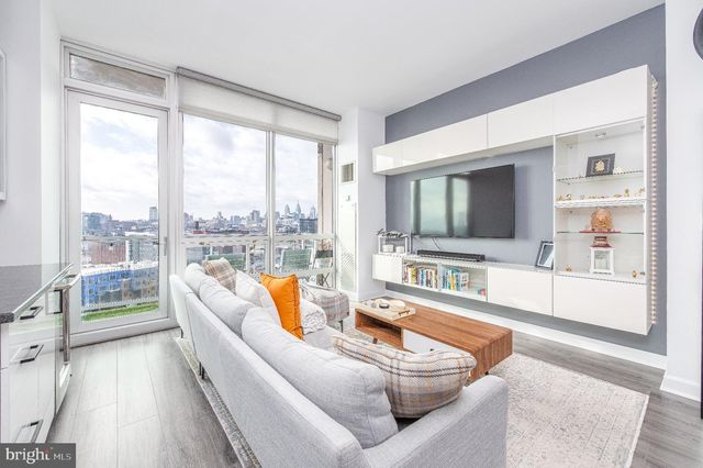 901 N PENN #F1304, Philadelphia, PA 19123