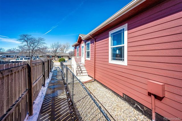 570 4th Street, Bennett, CO 80102