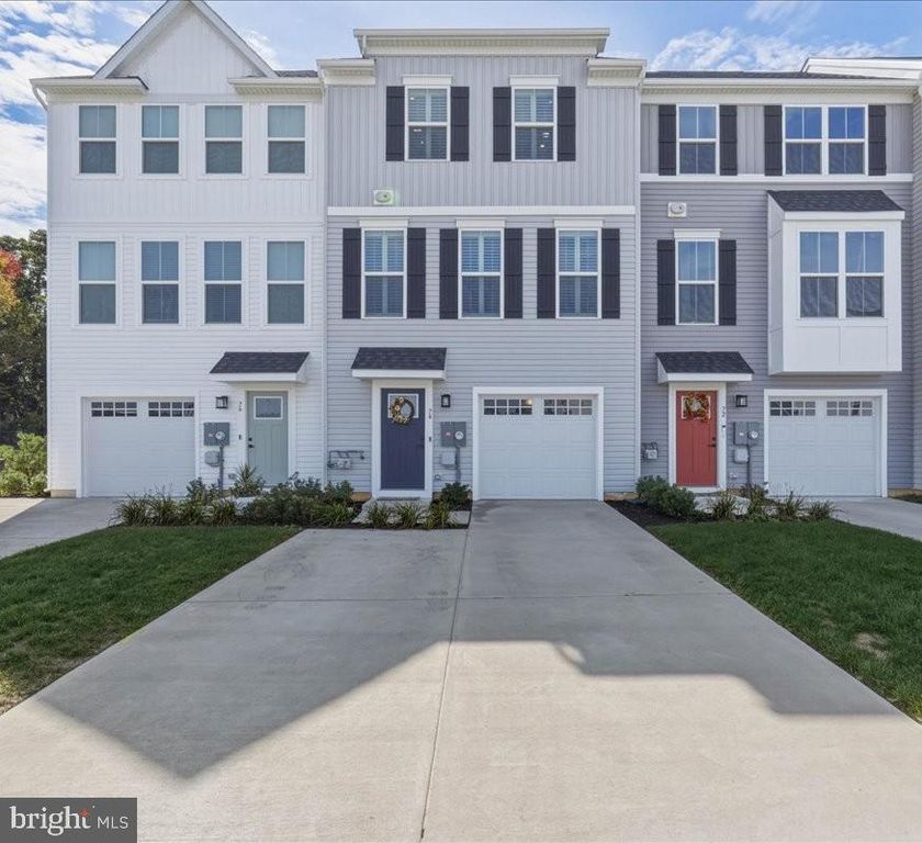 74 SAND HILLS DR, WILLIAMSTOWN, NJ 08094 — exterior