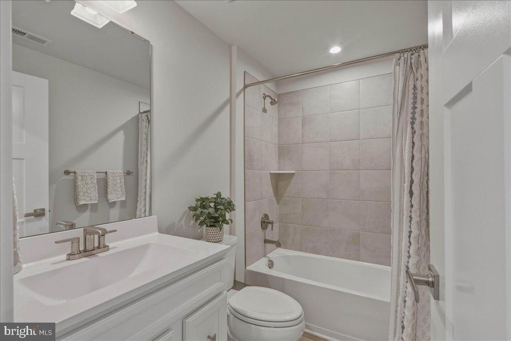 74 SAND HILLS DR, WILLIAMSTOWN, NJ 08094 — photo 4