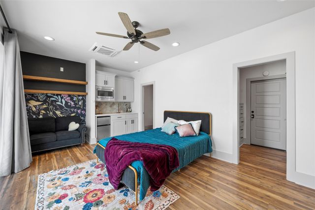 2176 N Speegleville Road, Woodway, TX 76712