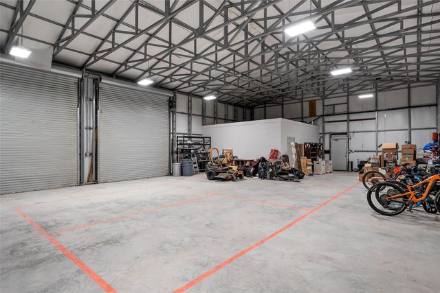 2176 N Speegleville Road, Woodway, TX 76712