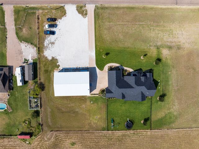 2176 N Speegleville Road, Woodway, TX 76712