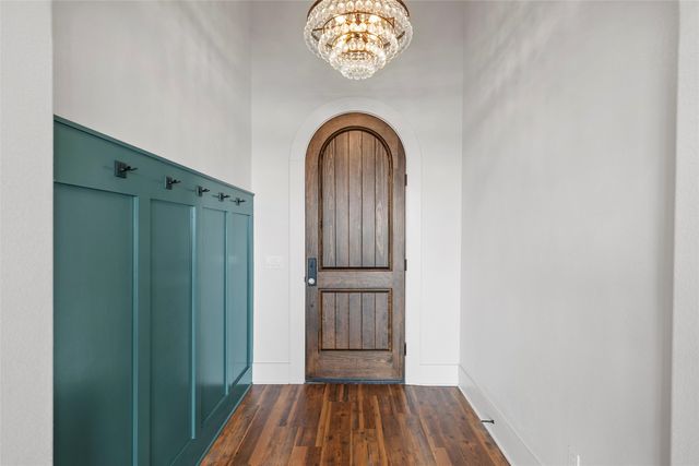 2176 N Speegleville Road, Woodway, TX 76712