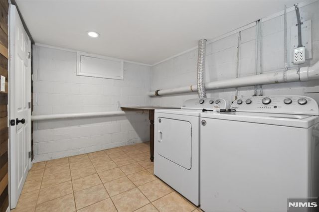 318 Greenwich Street, Greenwich, NJ 08886