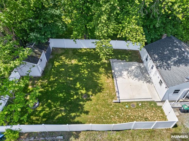 318 Greenwich Street, Greenwich, NJ 08886