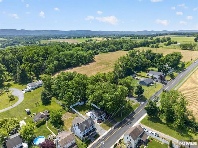318 Greenwich Street, Greenwich, NJ 08886