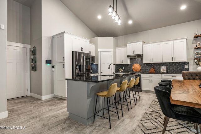 894 Nebo Avenue, North Ogden, UT 84414
