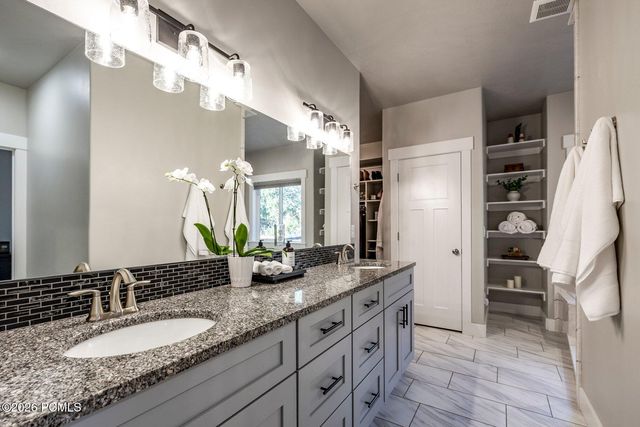 894 Nebo Avenue, North Ogden, UT 84414