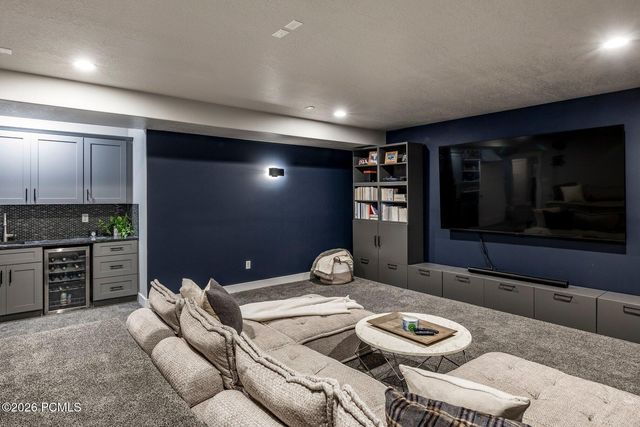 894 Nebo Avenue, North Ogden, UT 84414