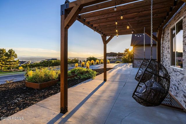 894 Nebo Avenue, North Ogden, UT 84414
