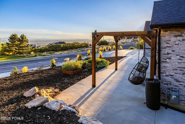 894 Nebo Avenue, North Ogden, UT 84414