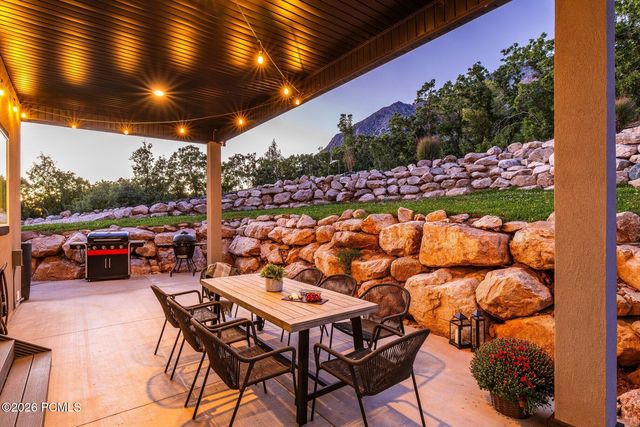 894 Nebo Avenue, North Ogden, UT 84414