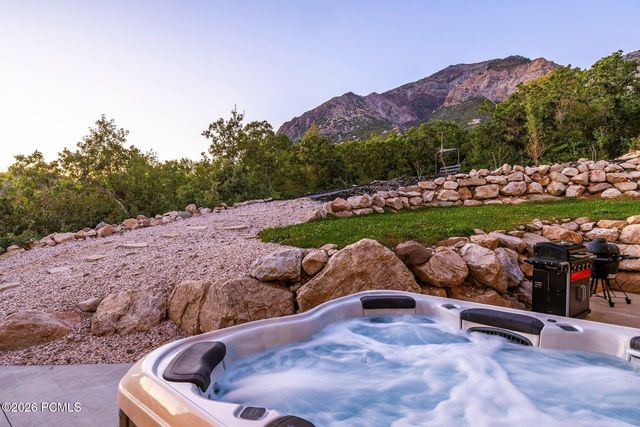 894 Nebo Avenue, North Ogden, UT 84414