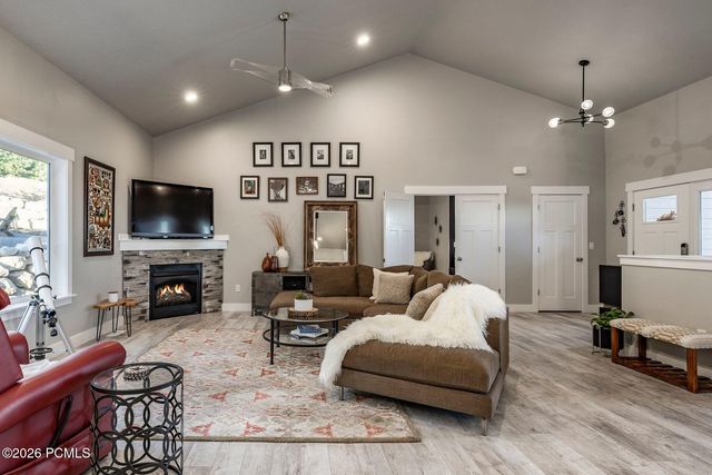 894 Nebo Avenue, North Ogden, UT 84414