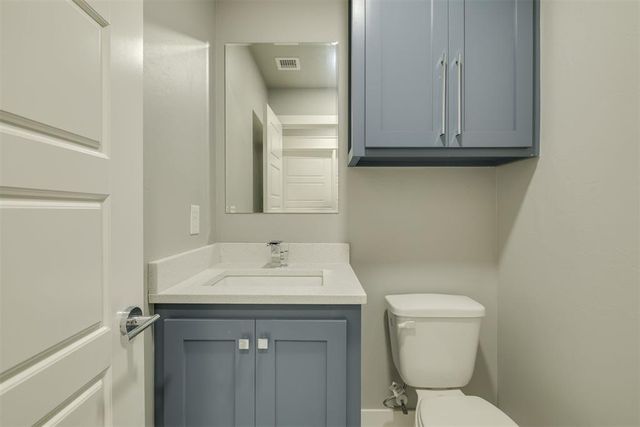 10121 Saint Patrick Drive, Midwest City, OK 73130