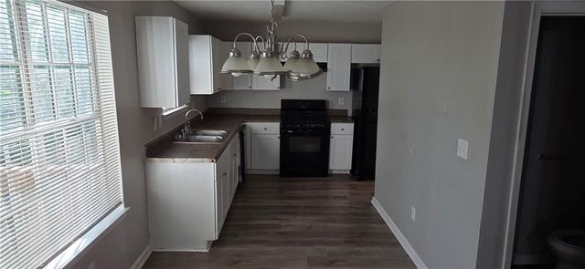 6260 Phillips Lake Way, Lithonia, GA 30058