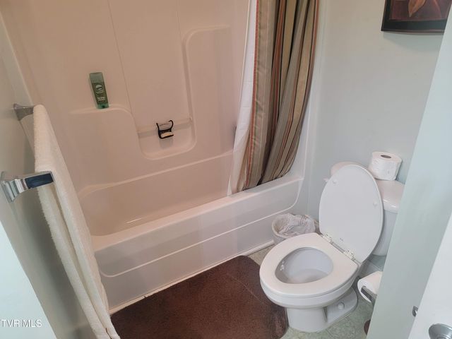 210 Raceday Center Drive 1505, Bristol, TN 37620