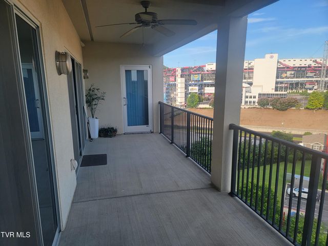 210 Raceday Center Drive 1505, Bristol, TN 37620