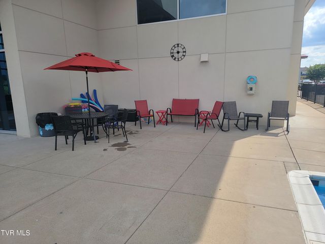 210 Raceday Center Drive 1505, Bristol, TN 37620