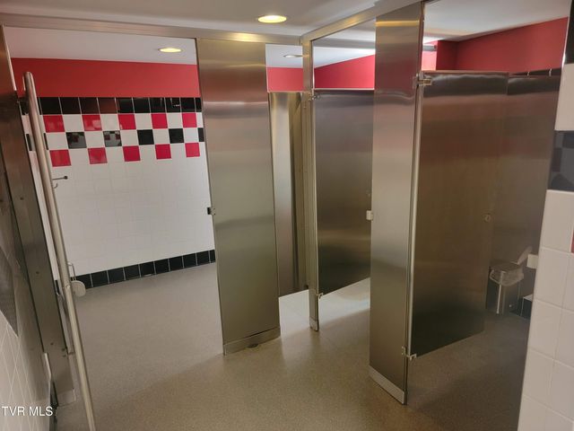 210 Raceday Center Drive 1505, Bristol, TN 37620