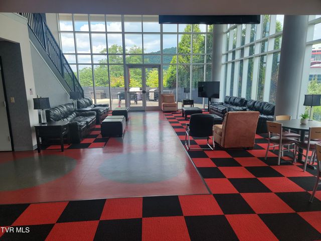 210 Raceday Center Drive 1505, Bristol, TN 37620