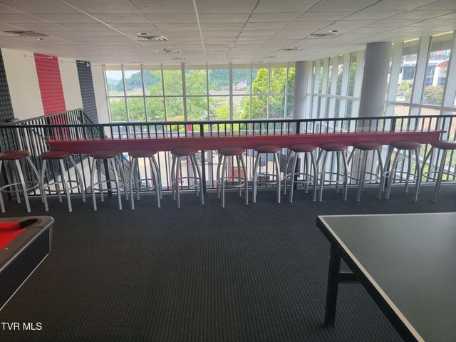 210 Raceday Center Drive 1505, Bristol, TN 37620