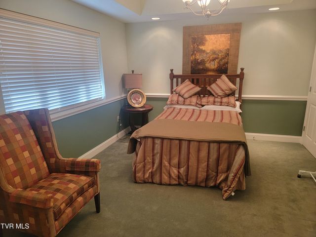 210 Raceday Center Drive 1505, Bristol, TN 37620