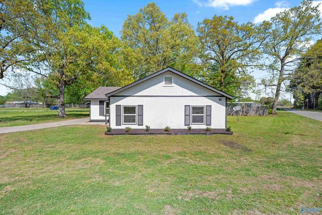 408 Manley Road, Hazel Green, AL 35750