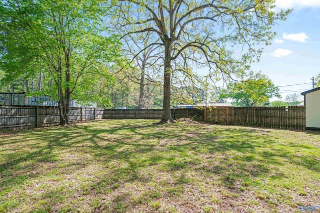 408 Manley Road, Hazel Green, AL 35750