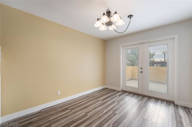 3949 South Torrey Pines Drive, Las Vegas, NV 89103